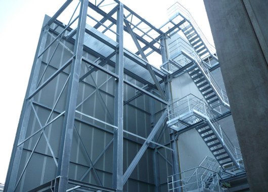 Lavori torre radici